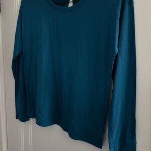 dip Teal Round-Neck Long Sleeve Top